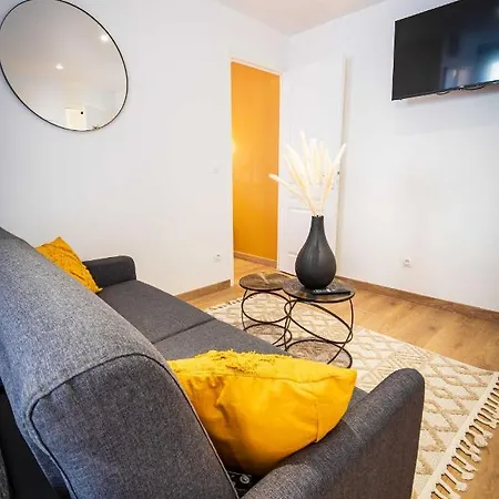 L'albatros 008 - Hypercentre Cosy Wifi * Saint-Quentin (Aisne)